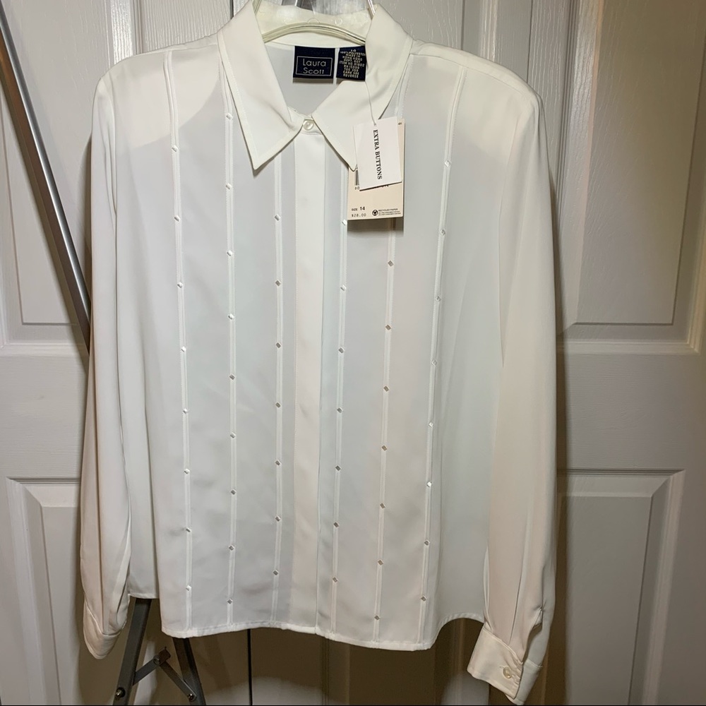 VINTAGE White Diamond Textured Blouse